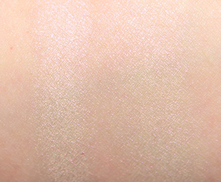 Milk Makeup Mars Holographic Highlighting Powder