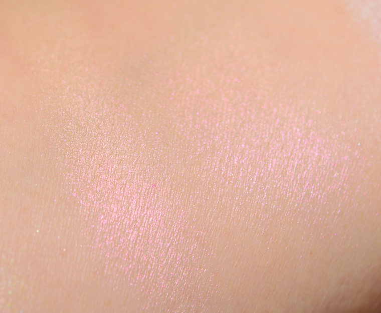 Milk Makeup Mars Holographic Highlighting Powder