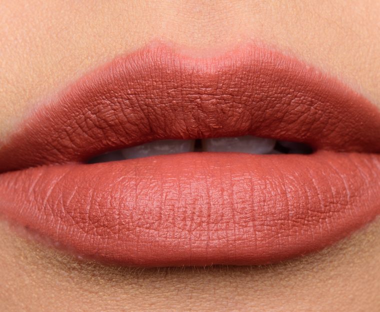 Shiseido Amber Afternoon (BR322) Rouge Rouge Lipstick
