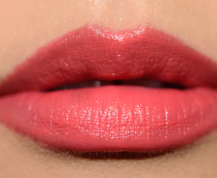 <p class="text-center">Tom Ford Beauty Anne Boys & Girls Ultra-Rich Lip Color</p>