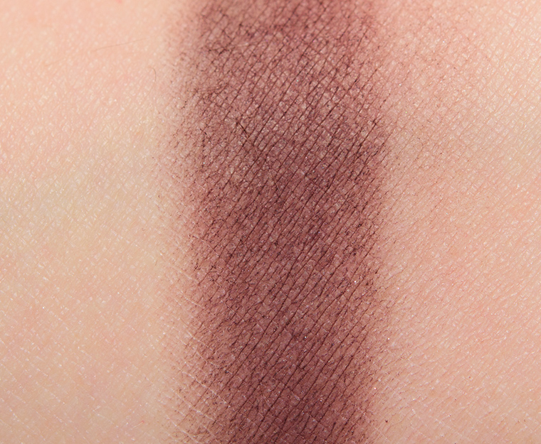 <p class="text-center">Too Faced Pinecone Eyeshadow</p>