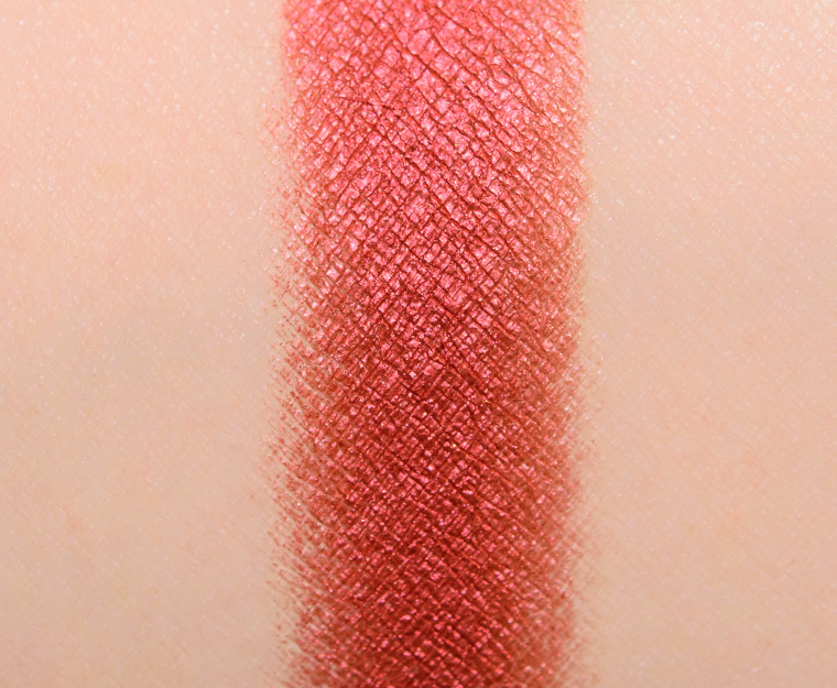 <p class="text-center">Coloured Raine Love Love Eyeshadow</p>