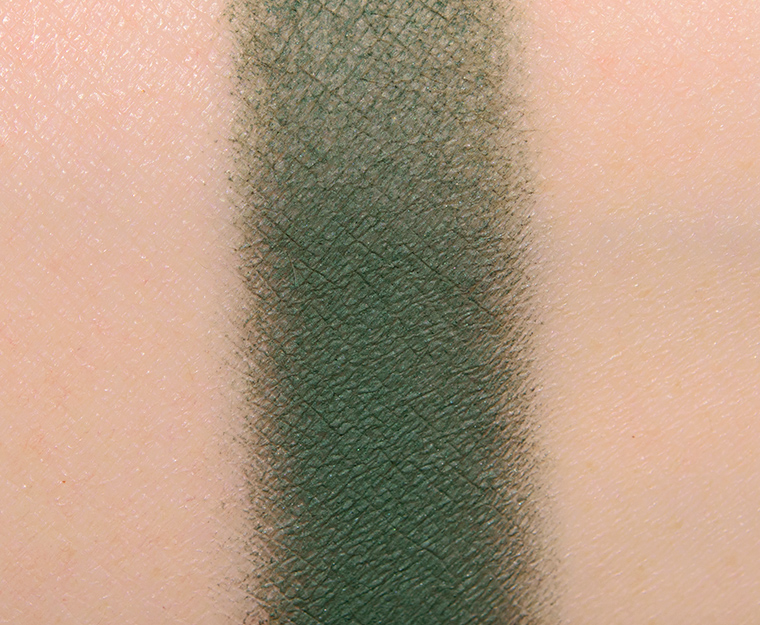 <p class="text-center">Coloured Raine Showtime Eyeshadow</p>
