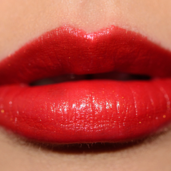guerlain flaming red 823