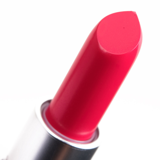 MAC Lipstick Dangerously Red
