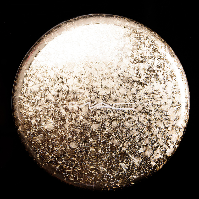 MAC Happy Go Dazzlingly Opalescent Highlighter