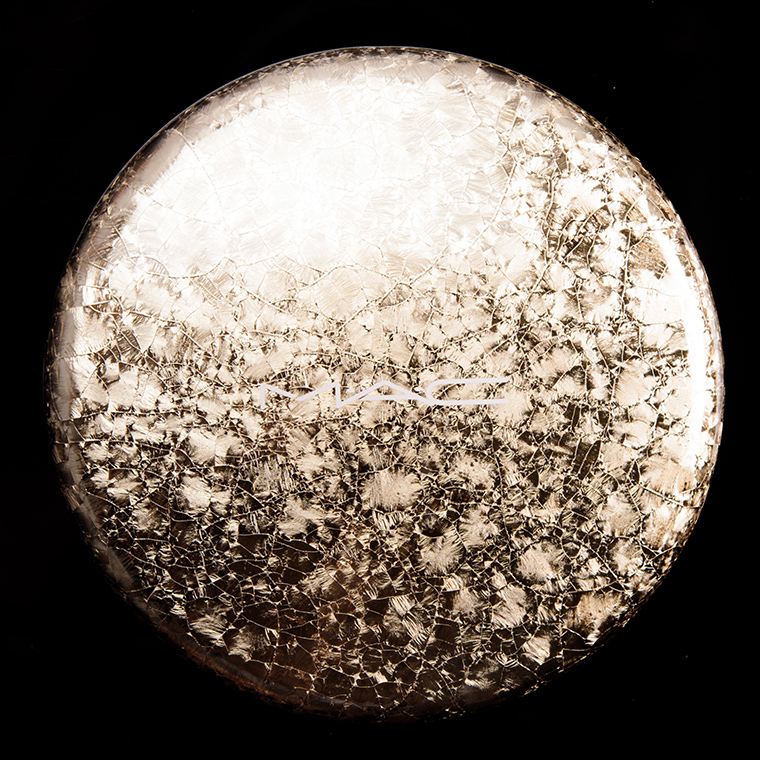 MAC Here Comes Joy Opalescent Highlighter
