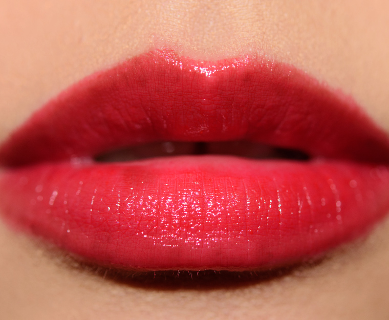 MAC Velvet Me Lipglass
