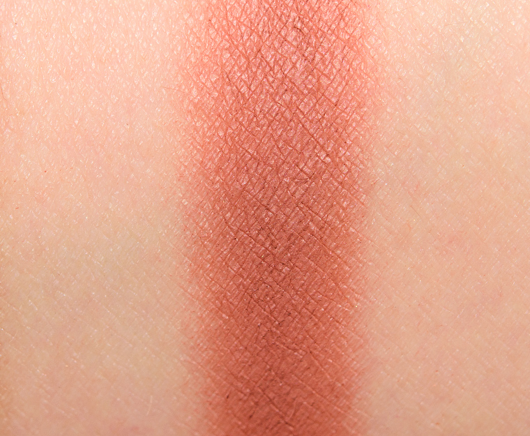 <p class="text-center">Morphe Risky Eyeshadow</p>
