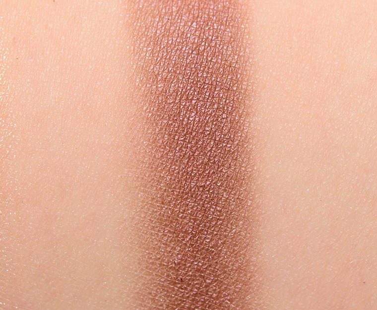 <p class="text-center">NARS Montparnasse (Right) Eyeshadow</p>