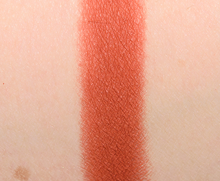 <p class="text-center">Natasha Denona Burnt Terracotta (142CM) Creamy Matte Eye Shadow</p>