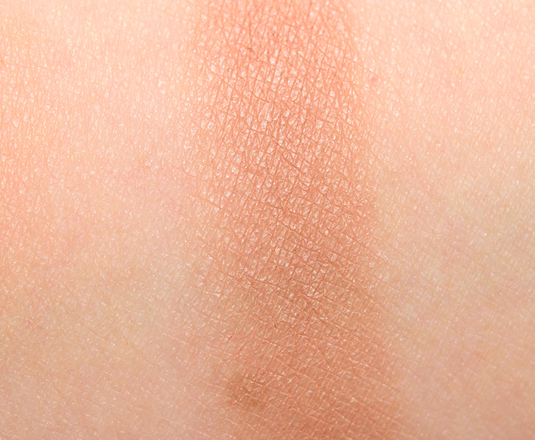 <p class="text-center">Tarte Festival Amazonian Clay Eyeshadow</p>