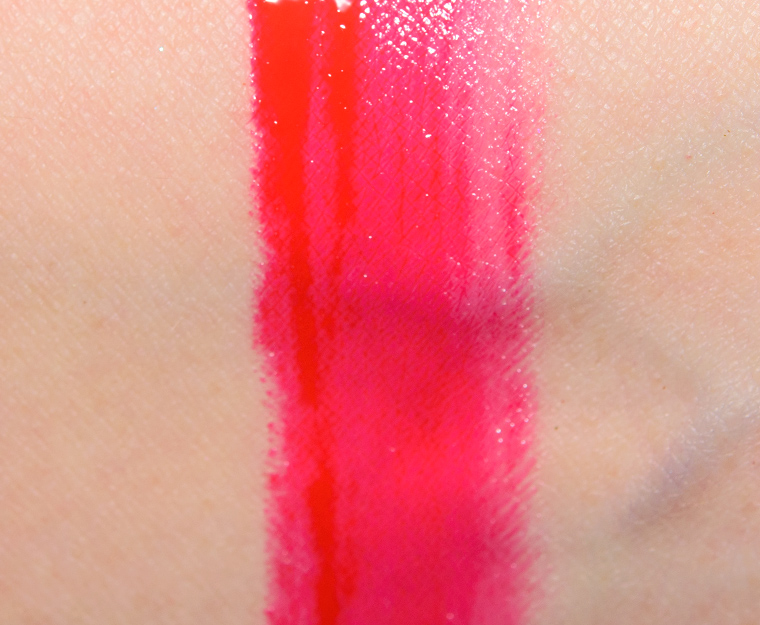 <p class="text-center">Tom Ford Beauty Dressed to Kill Patent Finish Lip Color</p>