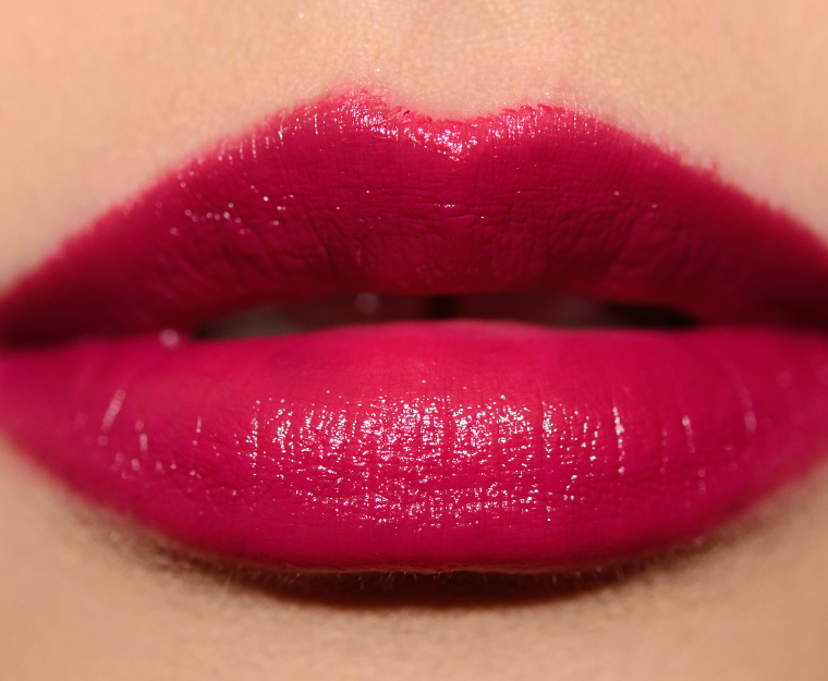 <p class="text-center">Tom Ford Beauty Love Crime Lip Color</p>