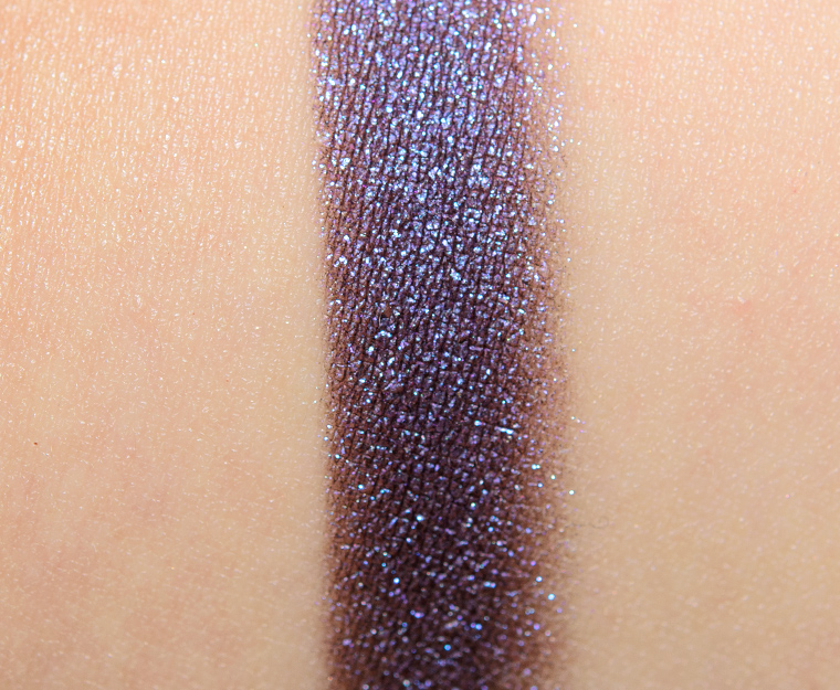 <p class="text-center">Urban Decay Spandex Metallic Eyeshadow</p>