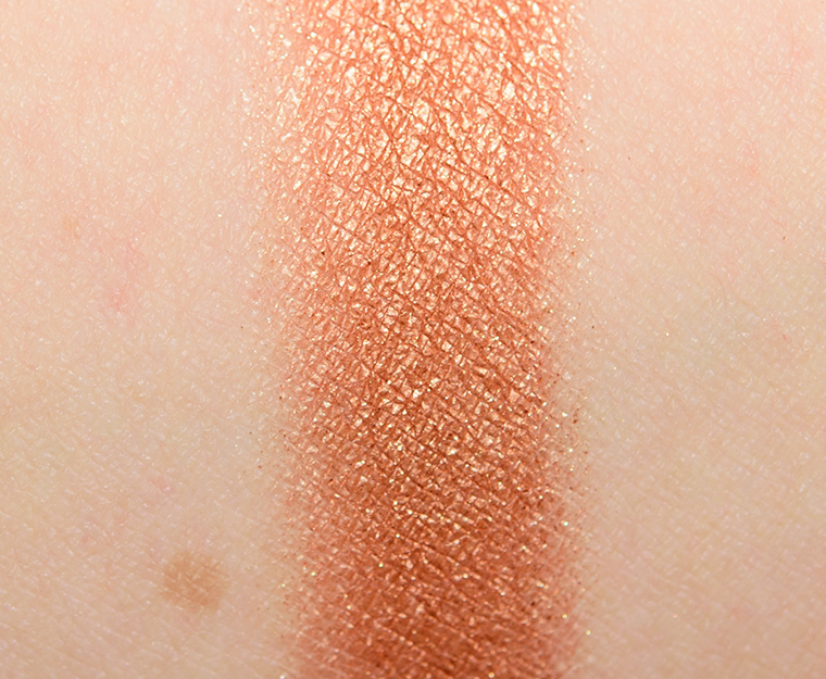 <p class="text-center">Urban Decay Starfire Metallic Eyeshadow</p>