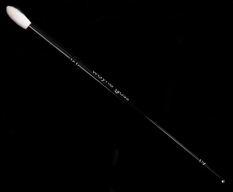 Wayne Goss Brush 19 Eye Shadow Precision Blending Brush 