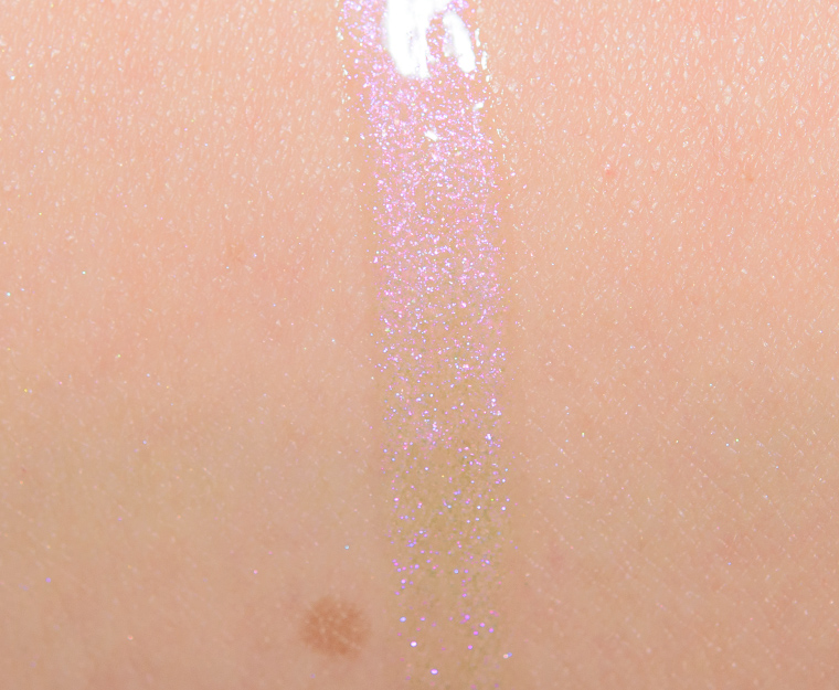 <p class="text-center">Huda Beauty Hypnotic Lip Strobe</p>