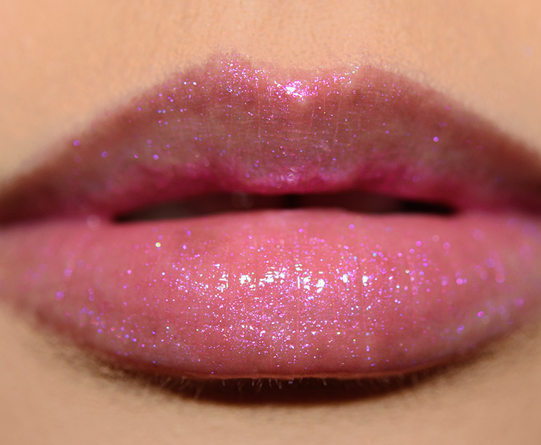 <p class="text-center">Huda Beauty Hypnotic Lip Strobe</p>