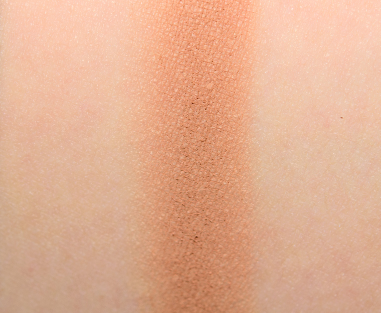 Huda Beauty Smokey #2 Eyeshadow