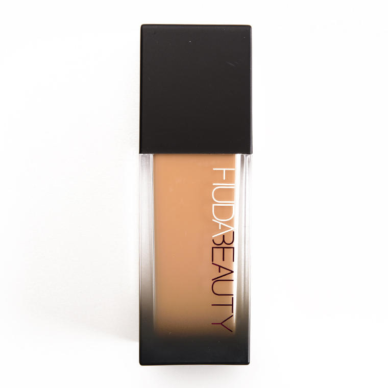 Huda Beauty Toasted Coconut 240N #FauxFilter Foundation Swatches