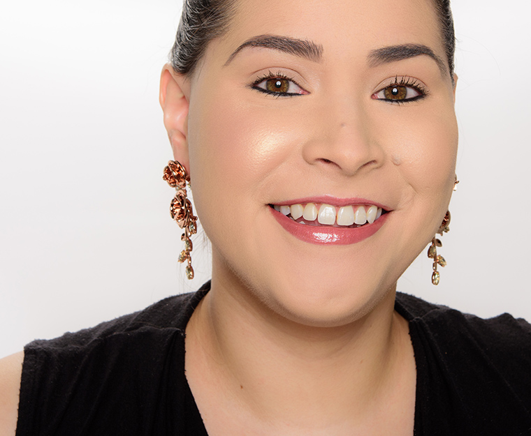 Jouer Rose Gold Powder Highlighter