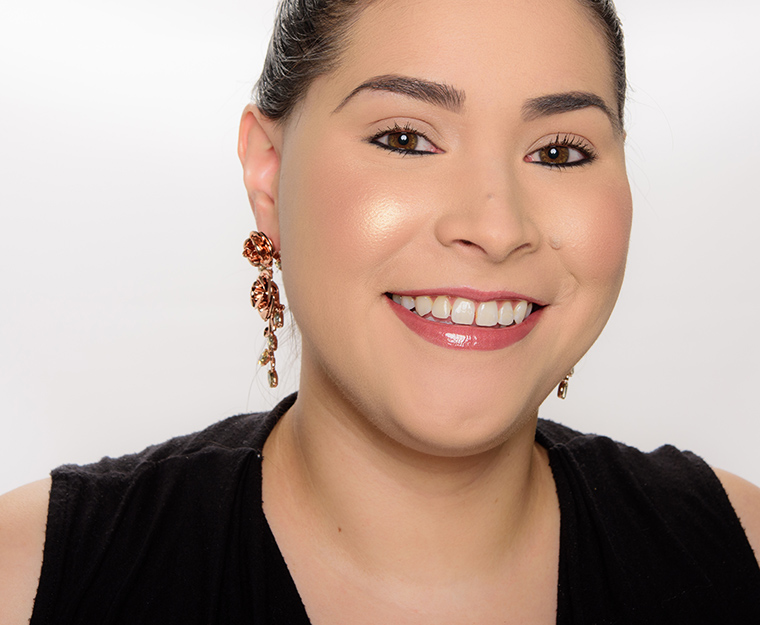 Jouer Skinny Dip Powder Highlighter