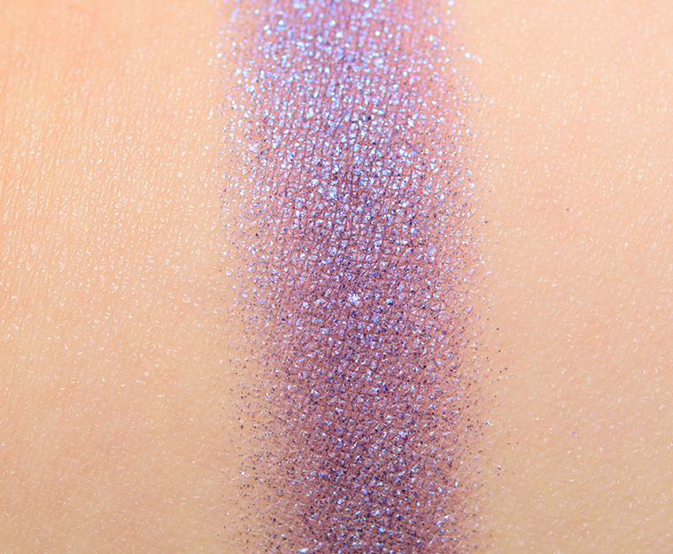 <p class="text-center">Kevyn Aucoin Hardwire Pro Eyeshadow</p>