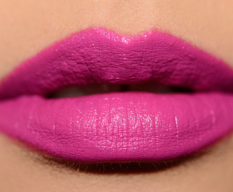 <p class="text-center">Pat McGrath Beauty Junkie LuxeTrance Lipstick</p>