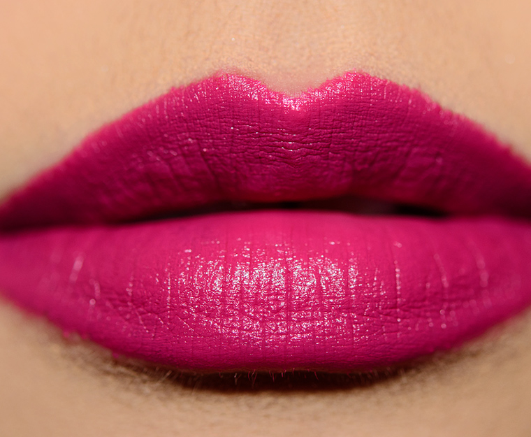<p class="text-center">Pat McGrath Pink Ultraness LuxeTrance Lipstick</p>