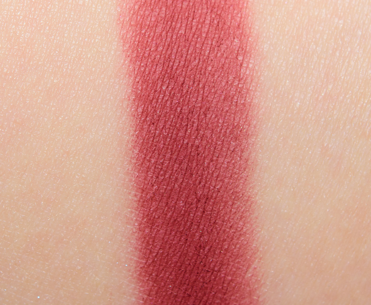 <p class="text-center">Zoeva Get Your Glory Eyeshadow</p>