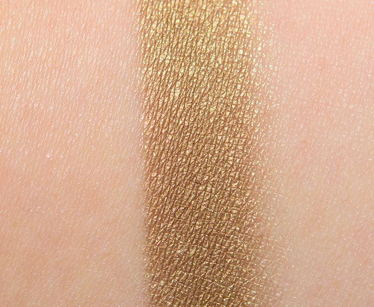 <p class="text-center">Zoeva Queen For a Day Eyeshadow</p>