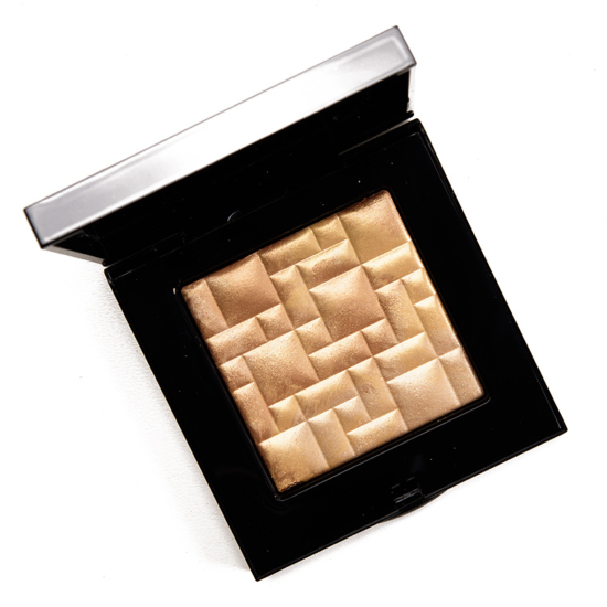 Bobbi Brown Moon Glow Highlighting Powder
