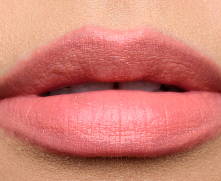 Chanel L'Aristrocatica (65) Rouge Allure Velvet