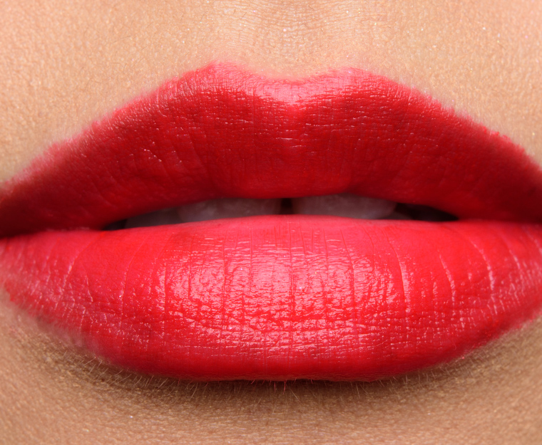 Chanel L'Indomabile (66) Rouge Allure Velvet