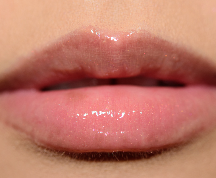 <p class="text-center">Chanel Parthenope (788) Rouge Coco Gloss</p>
