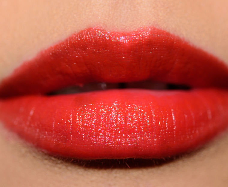 <p class="text-center">Chanel Vibrante (182) Rouge Allure Luminous Intense Lip Colour</p>