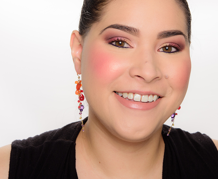 Coloured Raine Just Peachy Focal Point Glowlighter