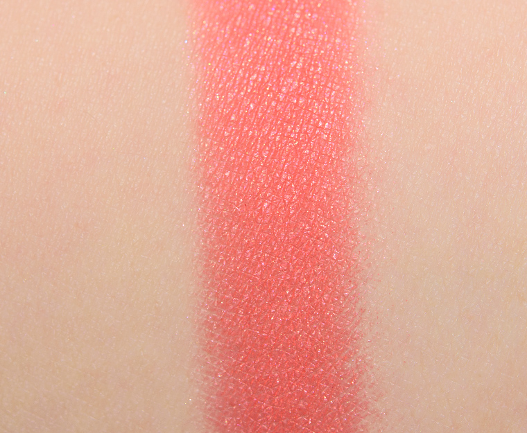 <p class="text-center">Make Up For Ever I746 Watermelon Artist Color Shadow</p>