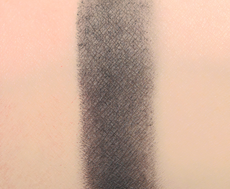 <p class="text-center">Make Up For Ever M106 Slate Artist Color Shadow</p>