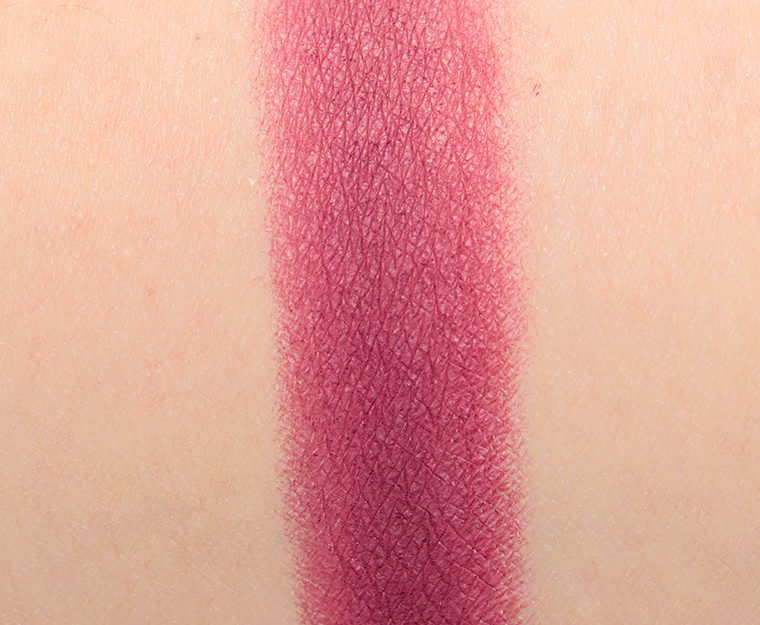 <p class="text-center">Make Up For Ever M842 Wine Artist Color Shadow</p>
