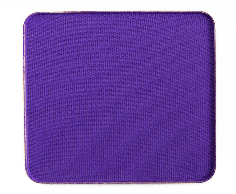 <p class="text-center">Make Up For Ever M924 Purple Artist Color Shadow</p>