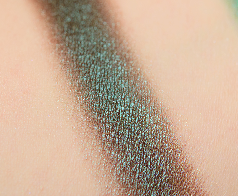 Make Up For Ever ME302 Peacock Artist Color Shadow