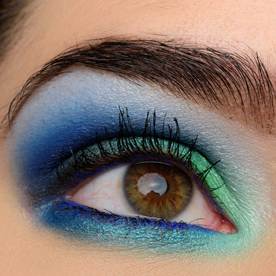 Make Up For Ever Green & Blue Look | <a href="https://www.temptalia.com/looks/a-vibrant-mint-cobalt-blue-eye-look-with-make-up-for-ever-artist-color-shadows/">Look Details</a>