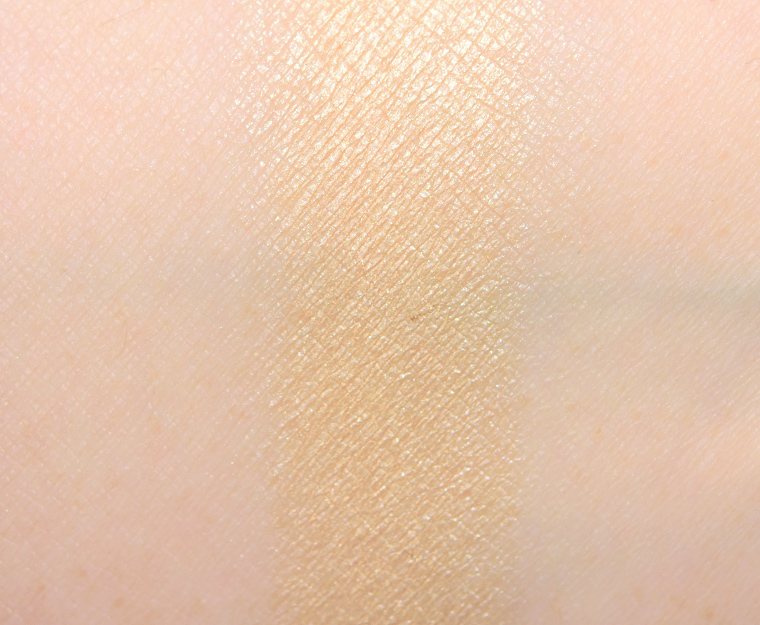 <p class="text-center">Make Up For Ever S516 Sand Artist Color Shadow</p>