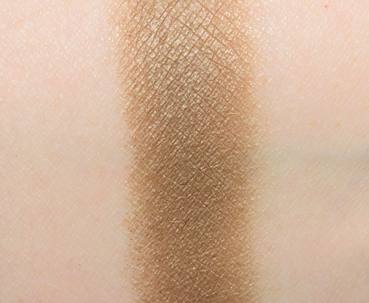 <p class="text-center">Make Up For Ever S628 Reptile Artist Color Shadow</p>