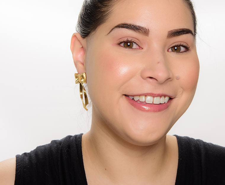 Makeup Revolution Liquid Rose Gold Liquid Highlighter