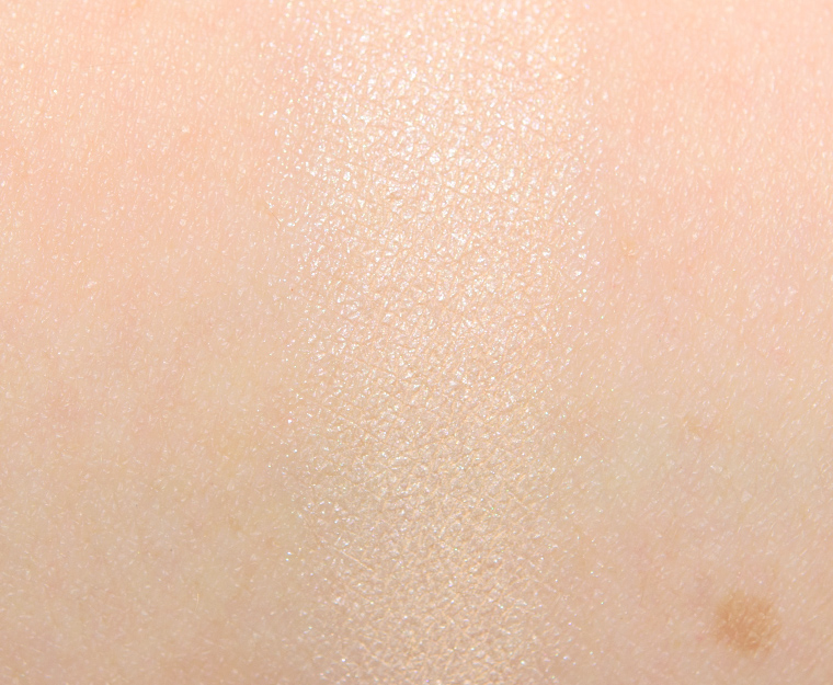 Wet 'n' Wild Not a Basic Peach #5 Color Icon Eyeshadow (2018)