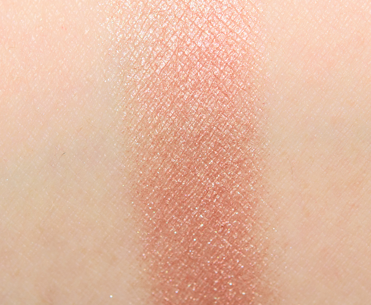 <p class="text-center">Wet 'n' Wild Nude Awakening #2 Color Icon Eyeshadow (2018)</p>