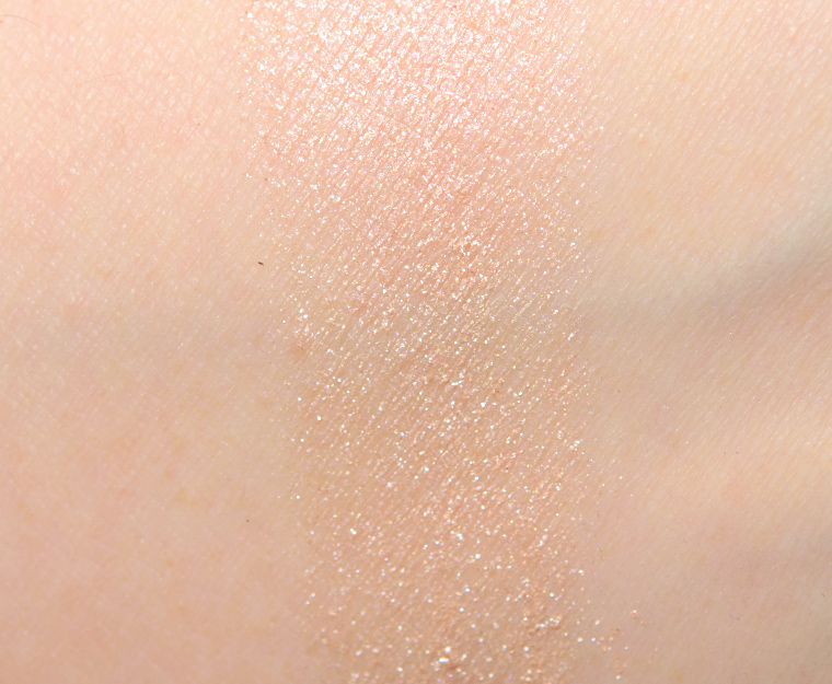 <p class="text-center">Wet 'n' Wild Nude Awakening #3 Color Icon Eyeshadow (2018)</p>
